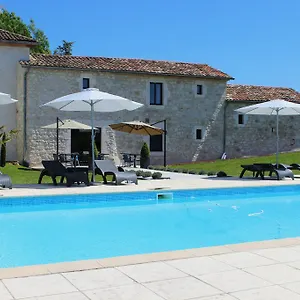 https://aux-vents-danges.midi-pyreneeshotels.com